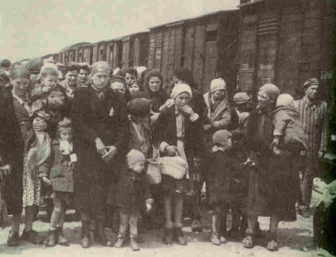 Hargarian Jews at Auschwitz