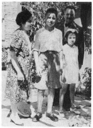 Sara, Haïm, Marco et Estela Nahon avant la guerre