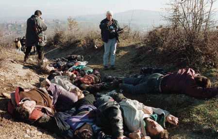bodies.jpg (22290 bytes)